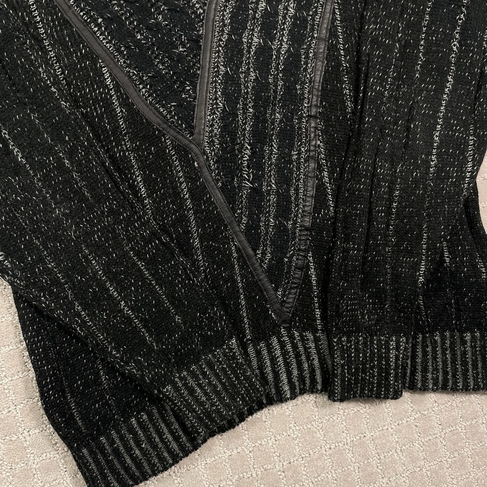 VTG 80s Gabrielle Black & Gray Acrylic Leather Sz Large Geometric Knit Sweater - Picture 4 of 6